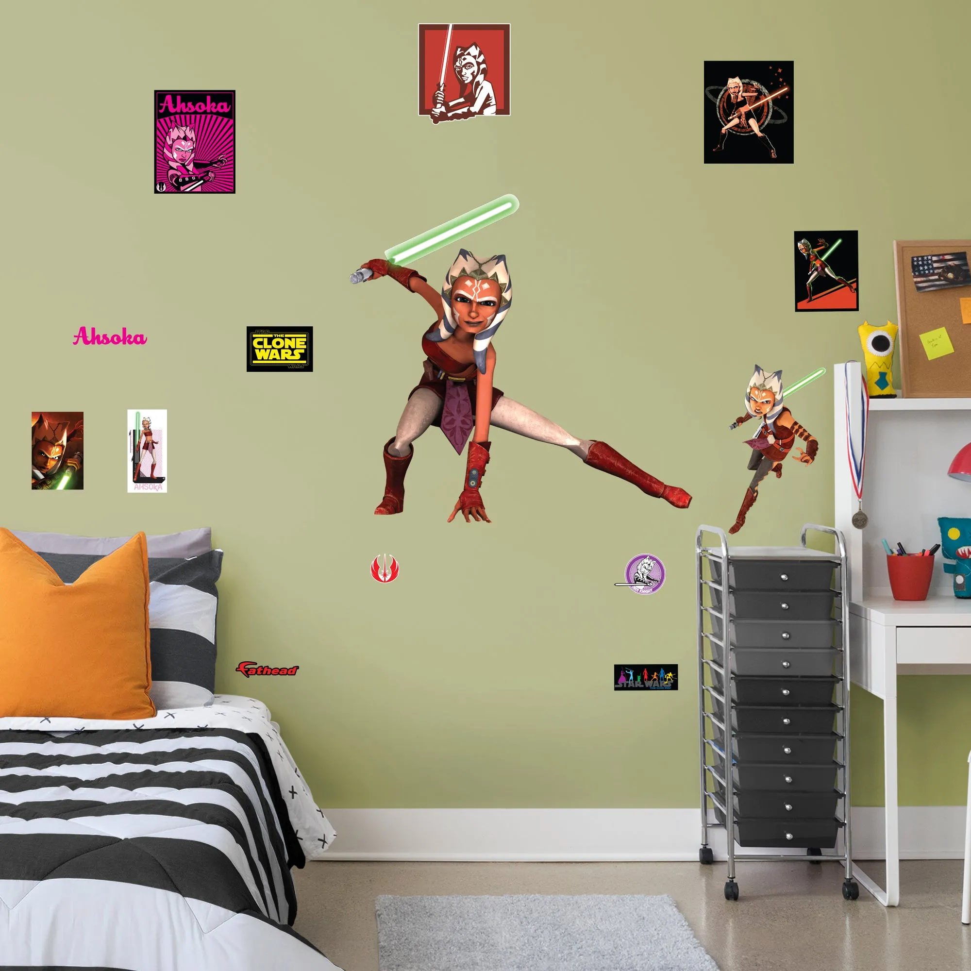 Ahsoka Tano - Star Wars: Clone Wars - Officially Licensed Removable Wall Decal