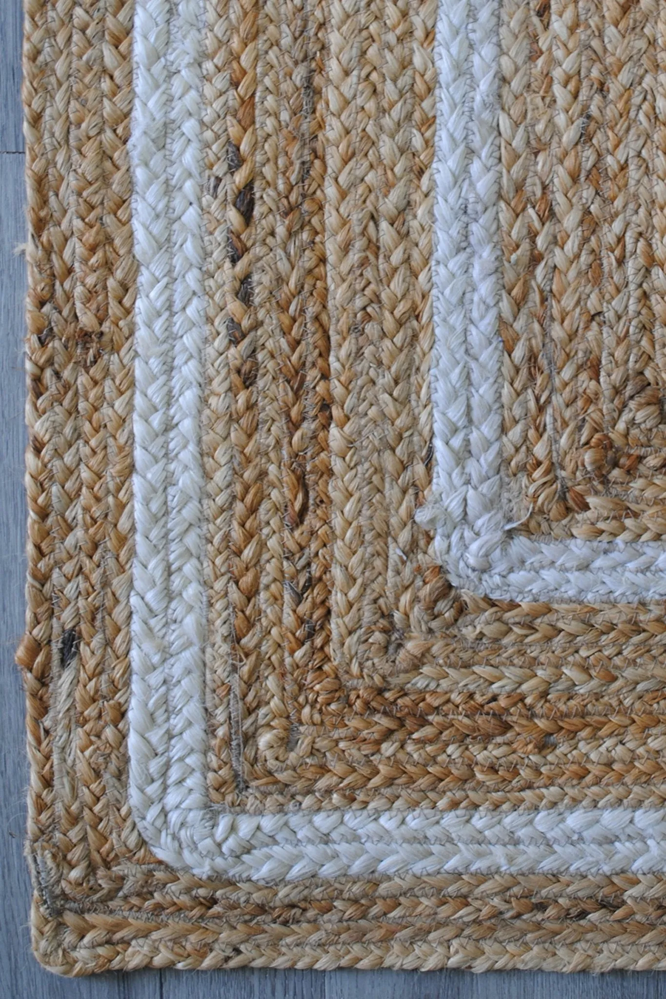 BRETON - JUTE  BRAIDED  RUG