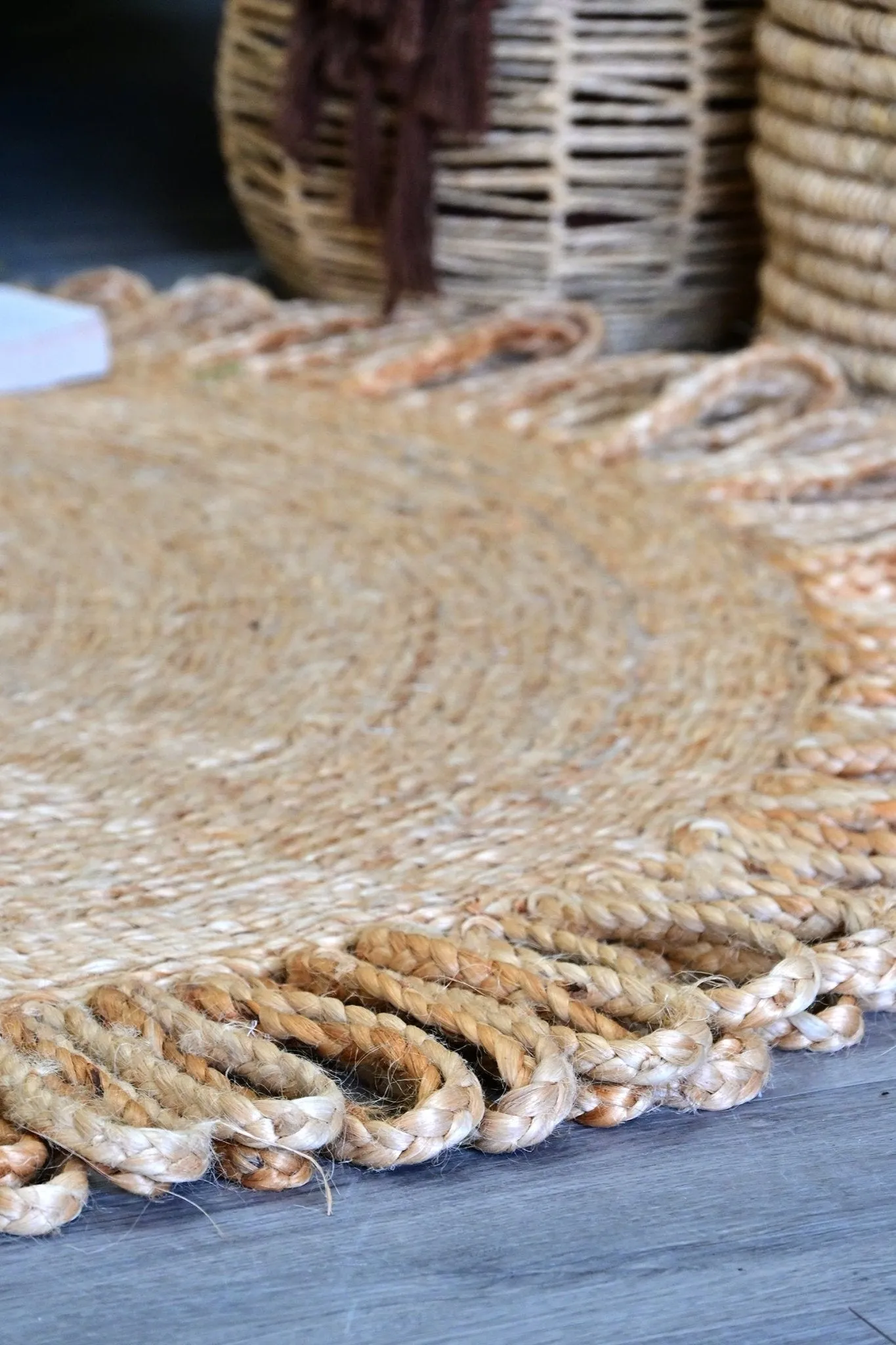DESIRE  -  ROUND JUTE RUG
