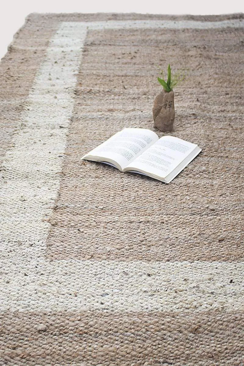 DUSKY - HAND WOVEN RUG