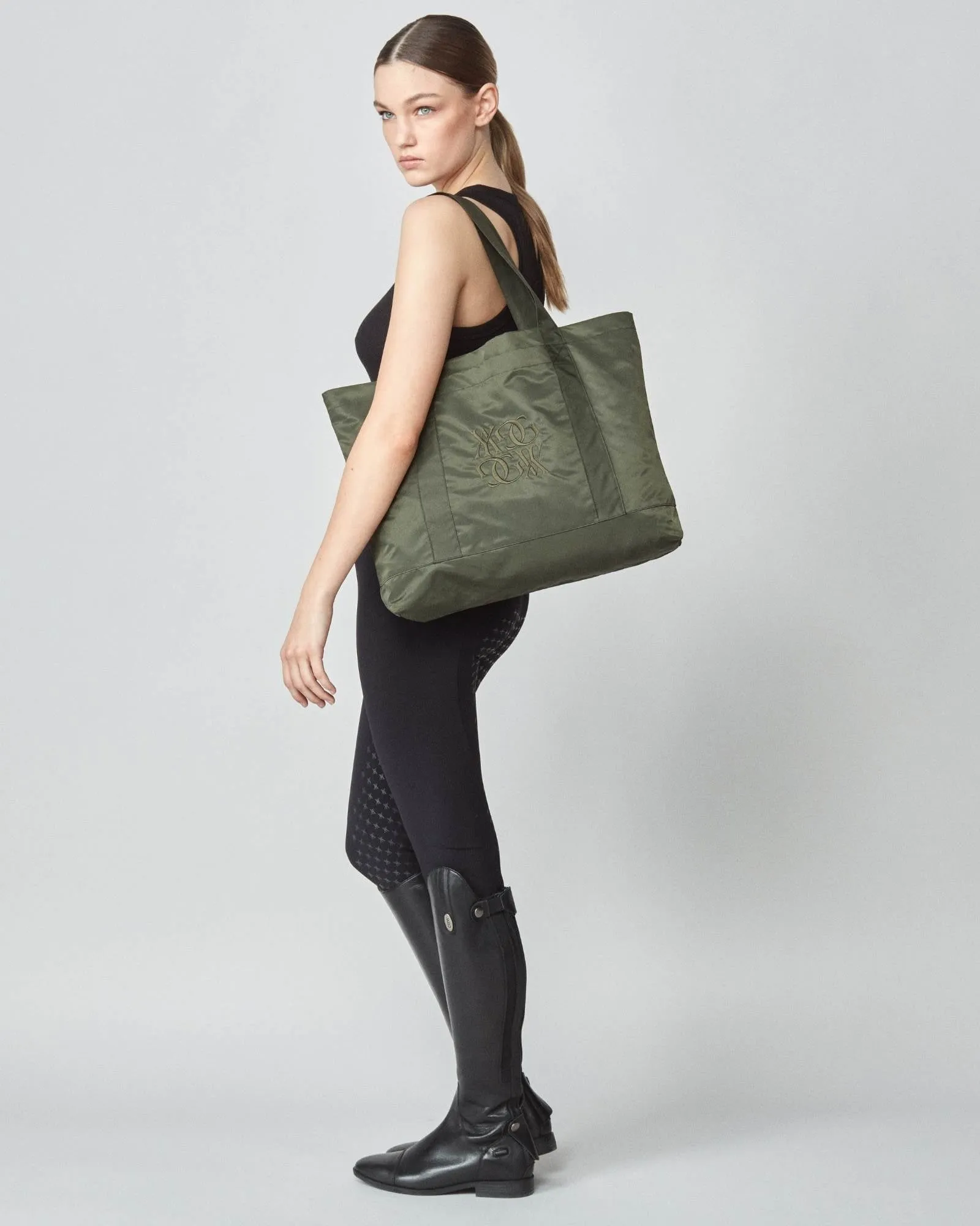 Embroidered Bag Green