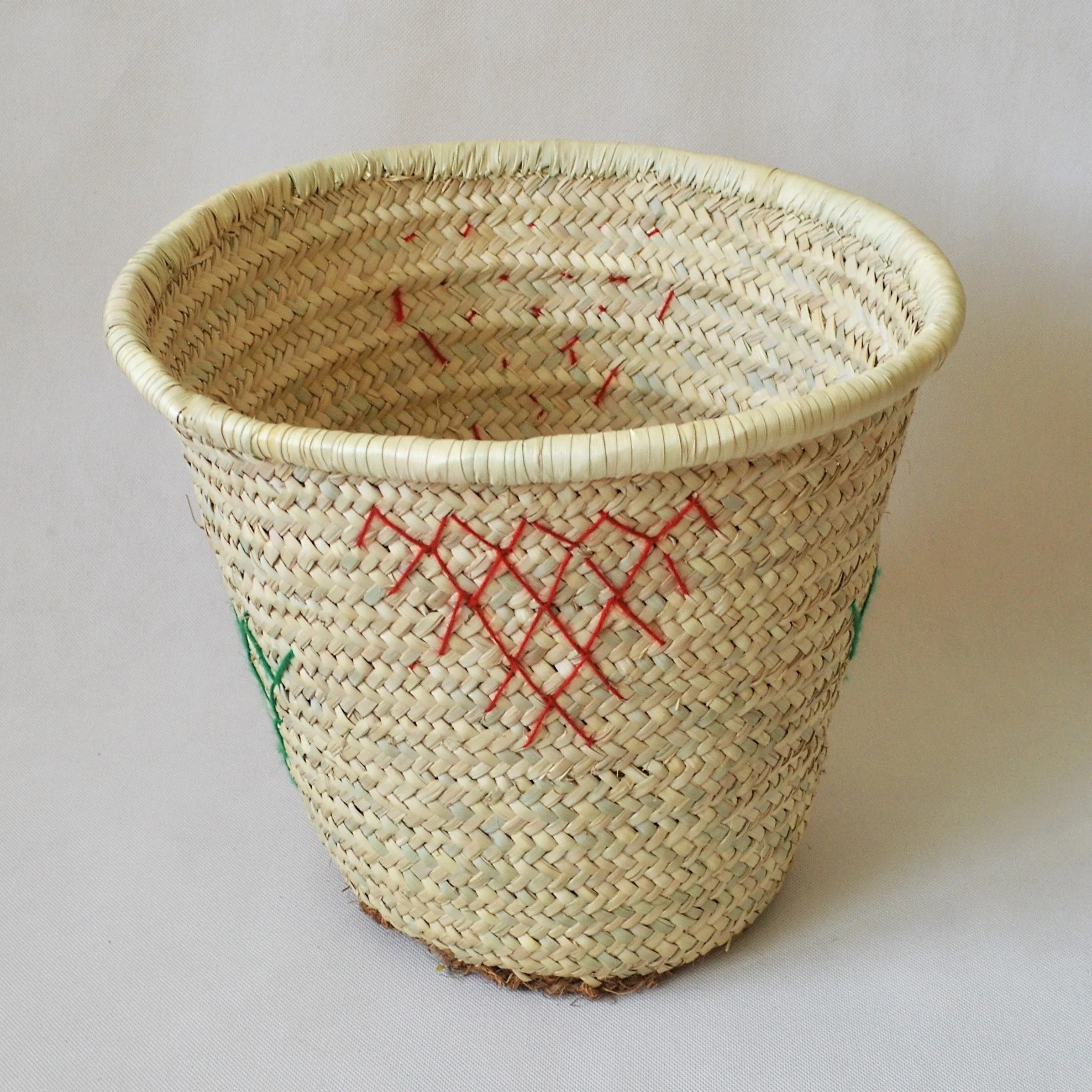 Embroidered Wide Laundry basket from natural palm straw