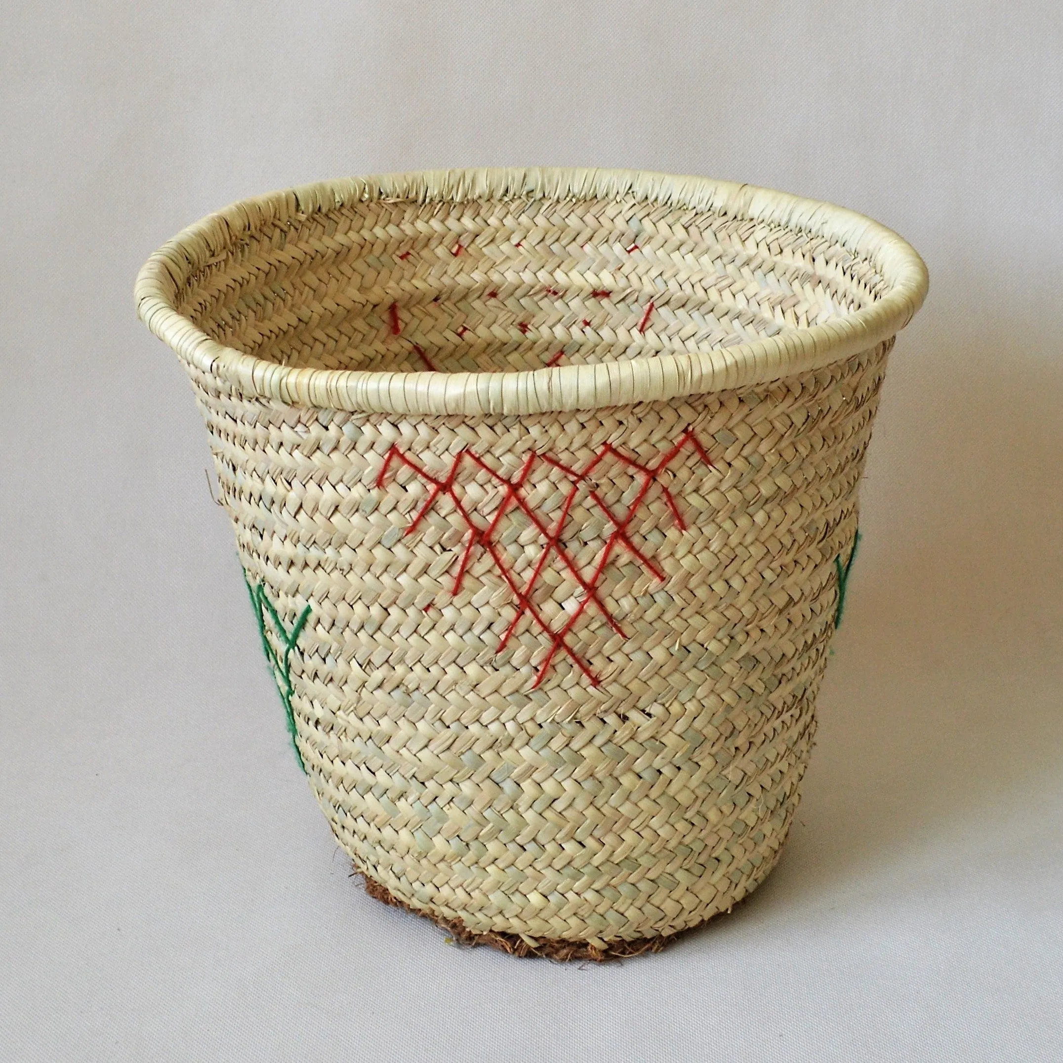 Embroidered Wide Laundry basket from natural palm straw