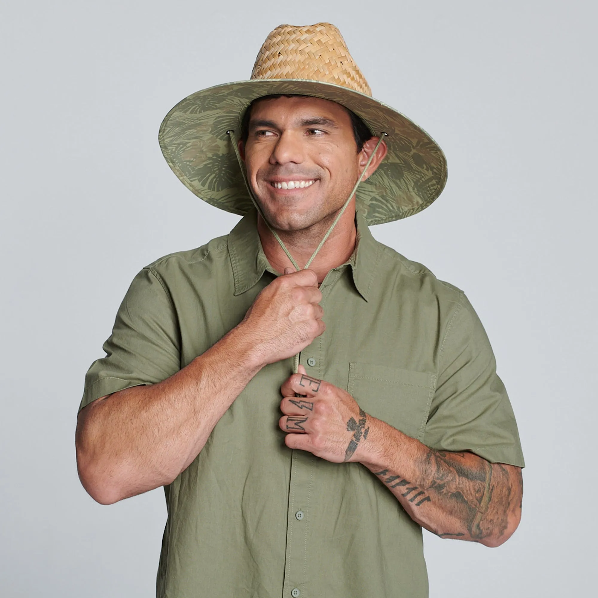 Men's rush straw lifeguard with under brim print and adjustable chin cord