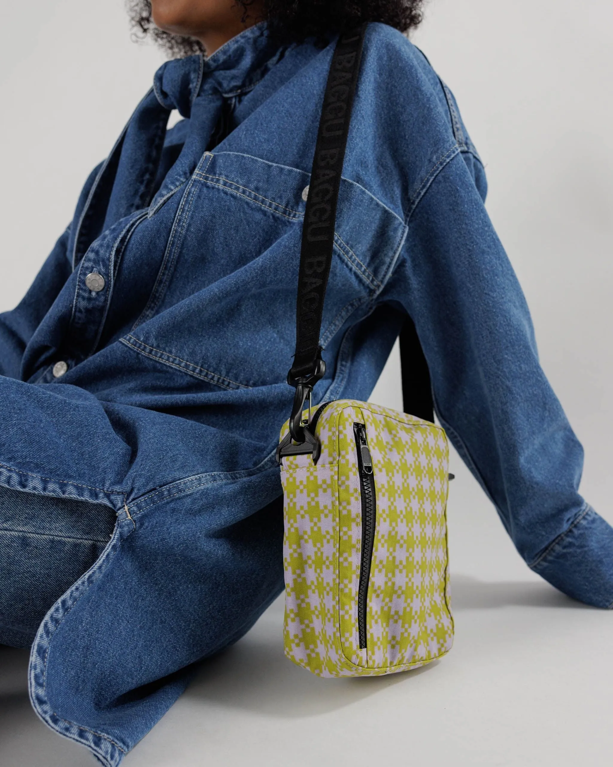 Sport Crossbody - Pink Pistachio Pixel Gingham