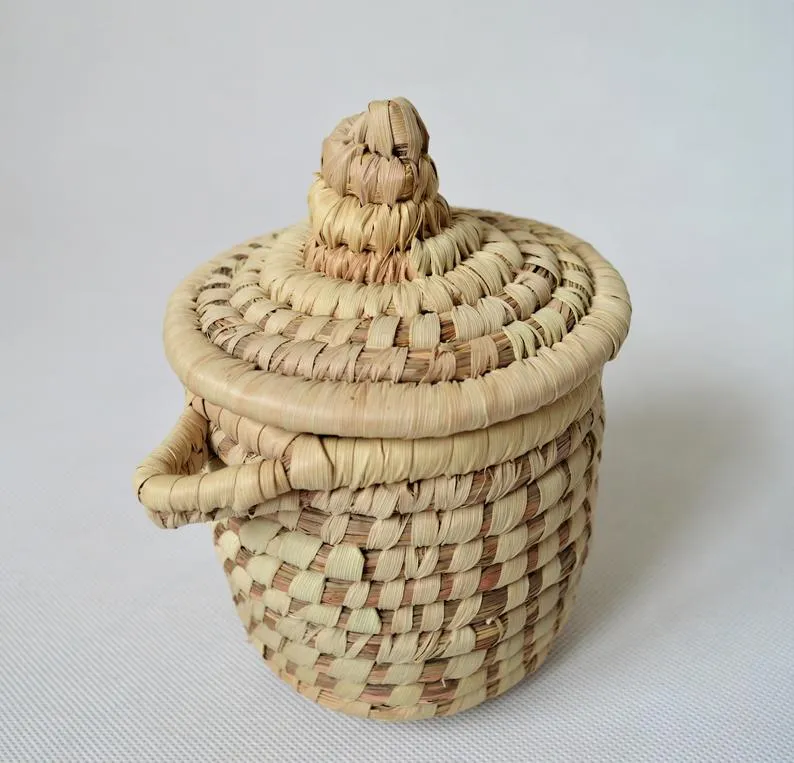 Wicker spices basket, Hand woven Palm leaf