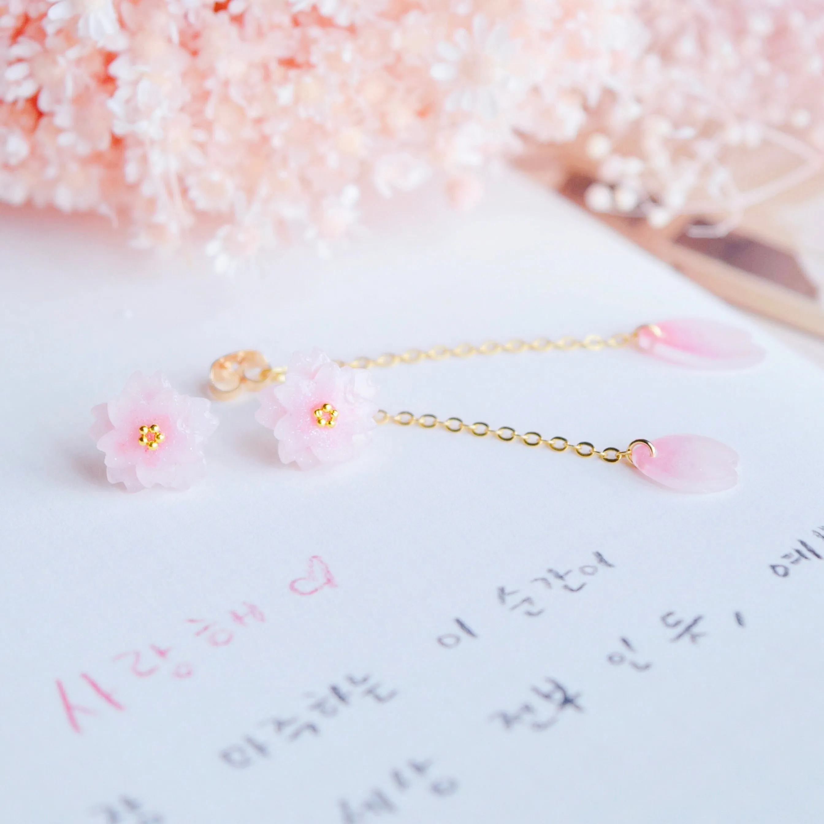 Yaezakura Earrings ヤエザクラ